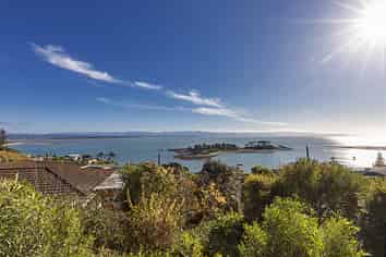 82 Princes Drive, Britannia Heights