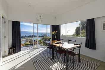 82 Princes Drive, Britannia Heights