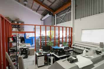 High Stud Warehouse & Office - Central Penrose