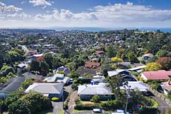 545 East Coast Road, Browns Bay