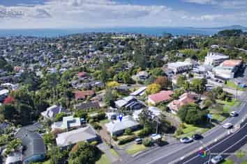 545 East Coast Road, Browns Bay