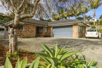 35 Amberley Crescent, Bethlehem