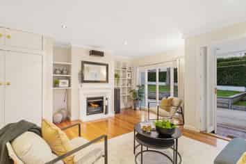 11 Riddell Road, Glendowie