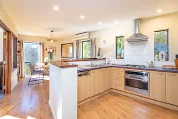 2A Caldwell Lane, Huntsbury