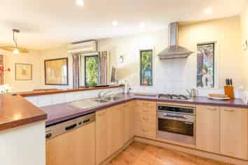 2A Caldwell Lane, Huntsbury