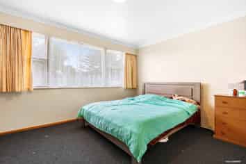 142a Great South Road, Manurewa