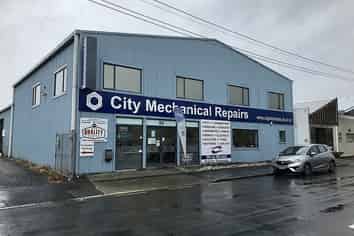 South Dunedin Offices with Car Parks