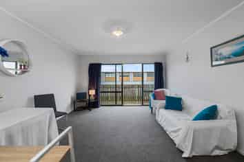 C & D/57 Tawa Street, Mount Maunganui