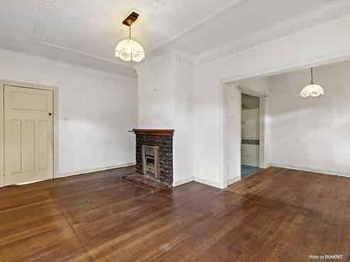 22 Delhi Crescent, Khandallah