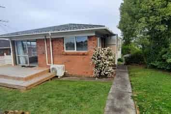 Auckland - Address withheld