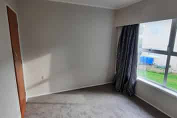 Auckland - Address withheld