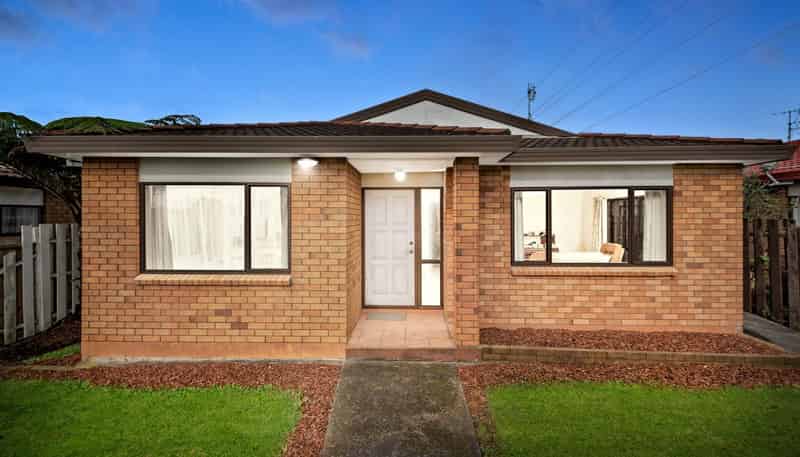 2/97 Hill Road, The Gardens