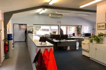 Offices - Waiwhakaiho industrial precinct   