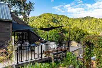 10 Rurumoki Street, Regent