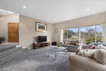 22 Tenbless Court, Unsworth Heights