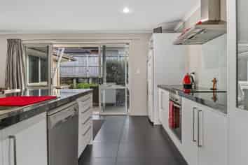 19 Edwin Grove, Bethlehem