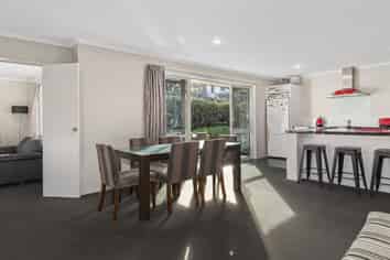 19 Edwin Grove, Bethlehem