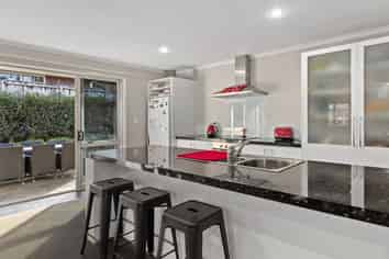 19 Edwin Grove, Bethlehem