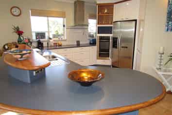 498B Main South Road, Paroa