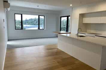 18/194 Buckley Avenue, Hobsonville