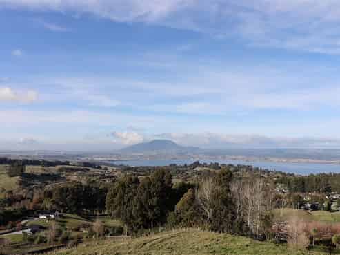 104 Highland Drive, Acacia Bay