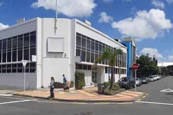 Versatile Corner Site - With Views!