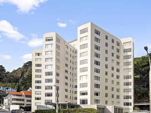 2D/274 Oriental Parade, Oriental Bay