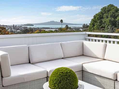 71 Bassett Road, Remuera