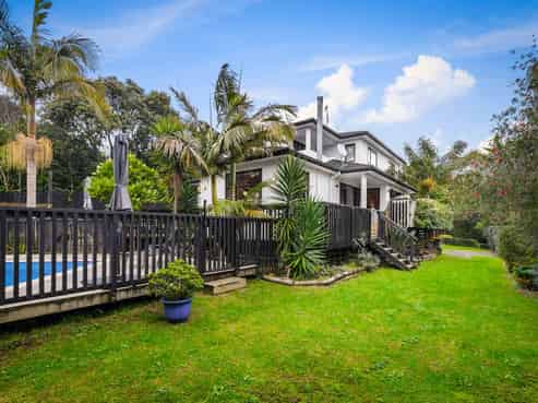 12B Kimberly Grove, Greenhithe