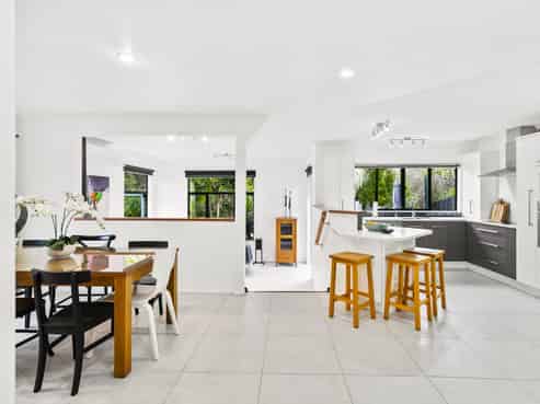 12B Kimberly Grove, Greenhithe