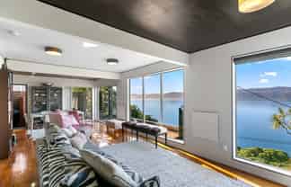 9 Fortification Road, Karaka Bays