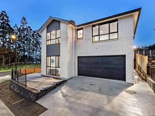 2 Barley Road, Flat Bush