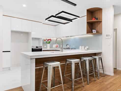 2 Barley Road, Flat Bush