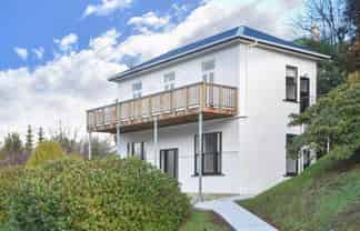 62 Glen Road, The Glen