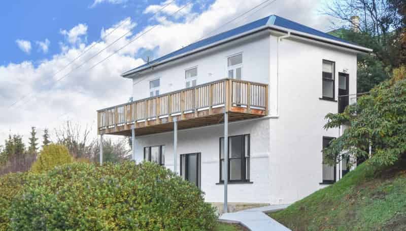 62 Glen Road, The Glen