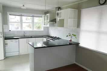 111 Gossamer Drive, Pakuranga Heights