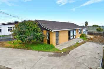 23 Great South Road, Manurewa