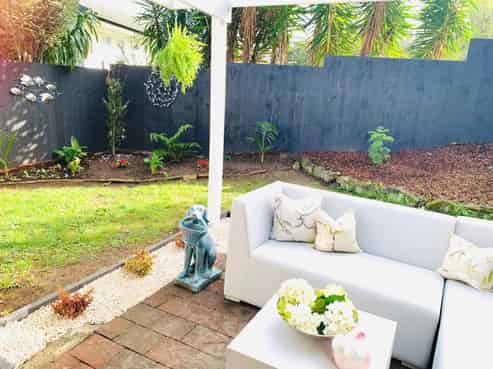 2/21 Cosy Place, Howick