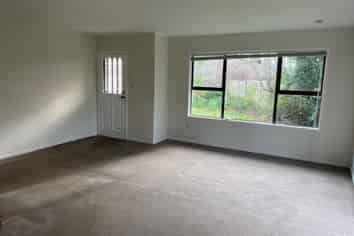 1/6 Papatahi Place, Henderson