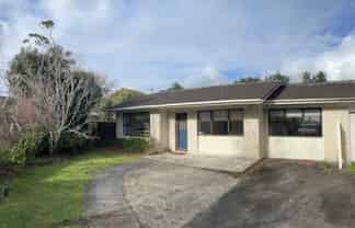 1/6 Papatahi Place, Henderson