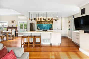 300 Point Chevalier Road, Point Chevalier