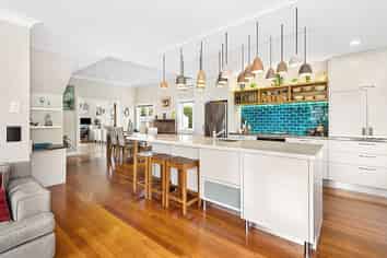 300 Point Chevalier Road, Point Chevalier