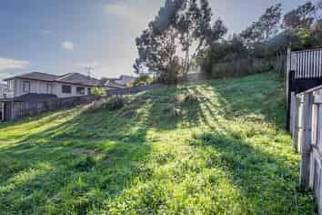 15 Fiordland Place, Aotea