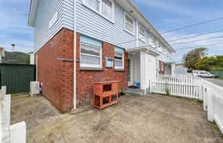 1/46D Merton Street, Trentham