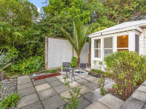 235 Main Road North, Otaihanga