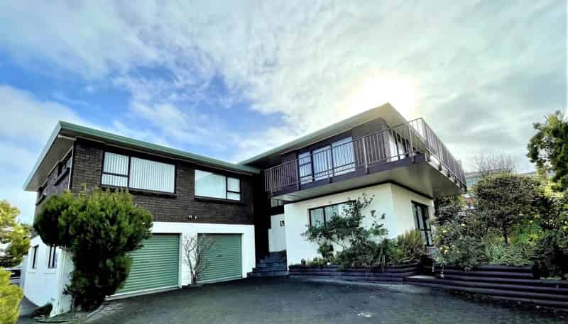 170 East Coast Road, Forrest Hill