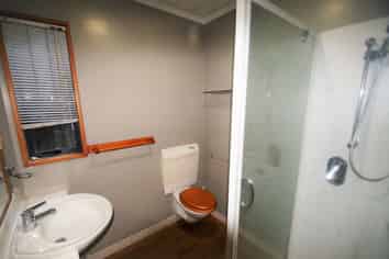 8A Mona Vale Avenue, Riccarton