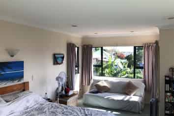 16A Mars Avenue, Sandringham