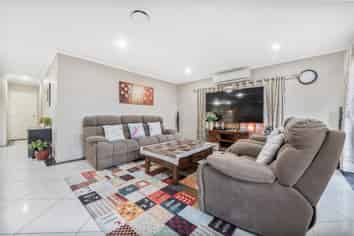 7 Katana Lane, Takanini