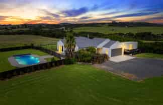 408 Oaia Road, Muriwai